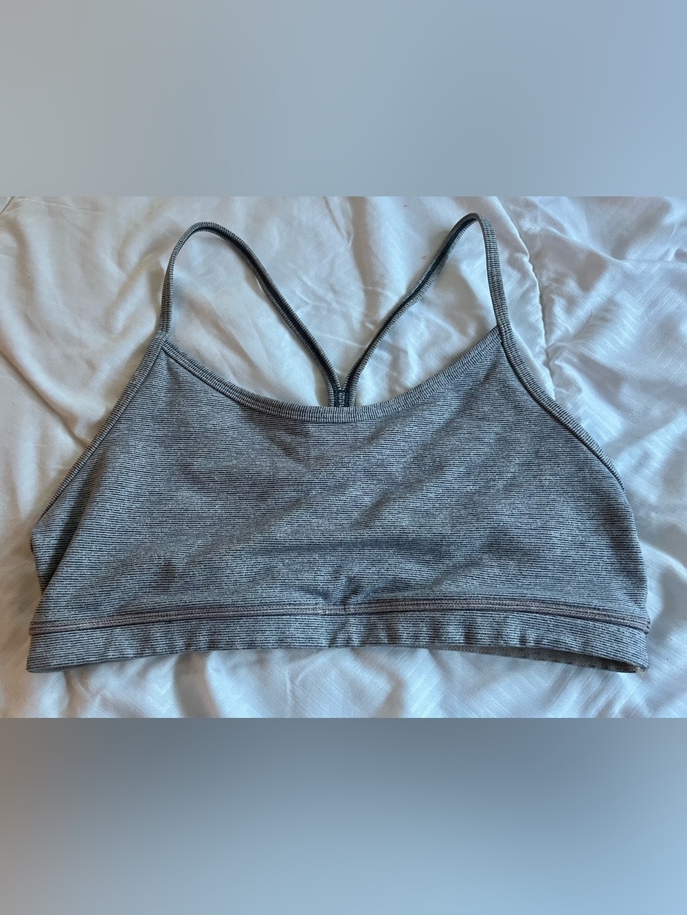 Lululemon athletica Gray Strappy Seamless Sports Bra Sz Small